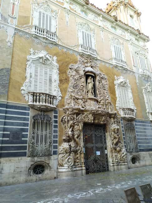 Valencia: City Walking Tour with Top Attractions - ITALIAN - Practical Details and Value for Money