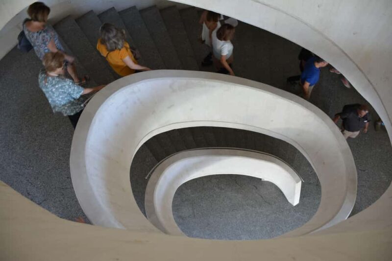 Valencia: Entrance - Visit the Palau de Les Arts with a guide - The Experience: What Makes It Special