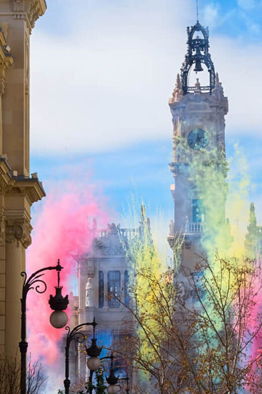 Valencia: Fallas Festival Walking Tour with Entry Ticket - Exploring Valencia’s Fallas Festival: What the Tour Offers