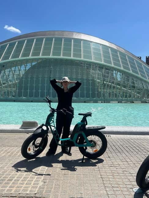 Valencia: FAT BIKE YAMAHA E-Bike Rental Experience - Key Points