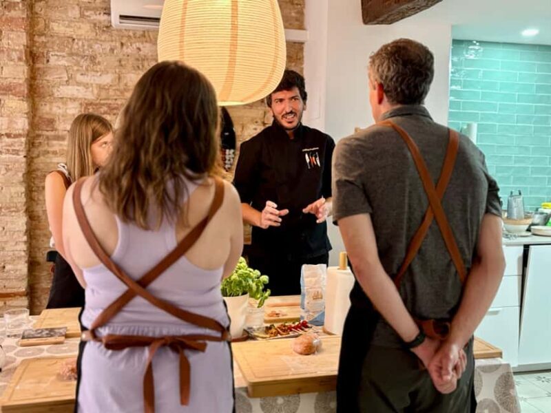 Valencia: Fresh Pasta Workshop with Lunch/Dinner in the Center - Key Points