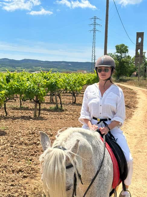 Valencia: Horseback Ride + Lunch + Hotel Pick-Up - The Experience in Detail