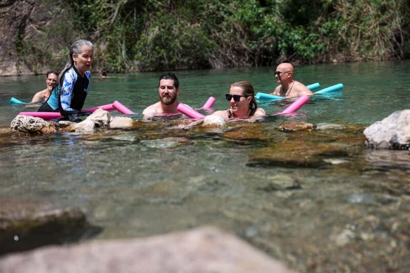 Valencia: Montanejos Thermal Spring & Girlfriend Waterfall - Key Points