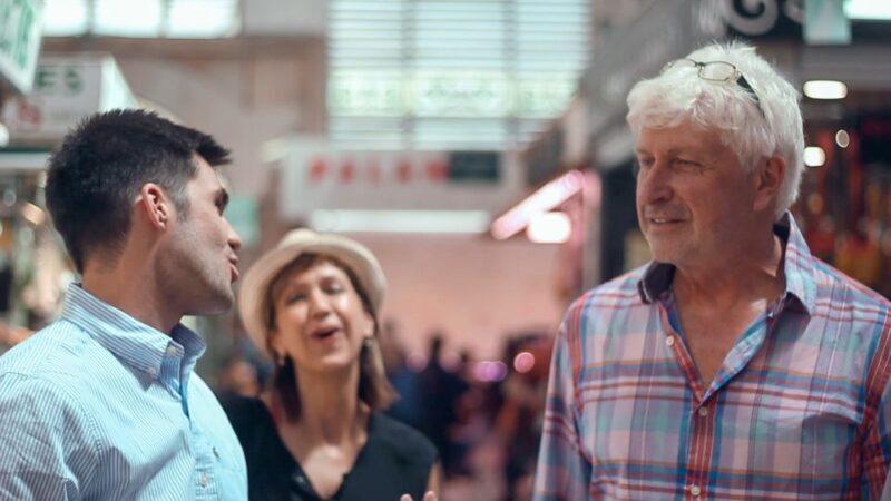 Valencia: Old Town Tour, Wine & Tapas in an 11th c. Monument - Exploring the Itinerary in Detail