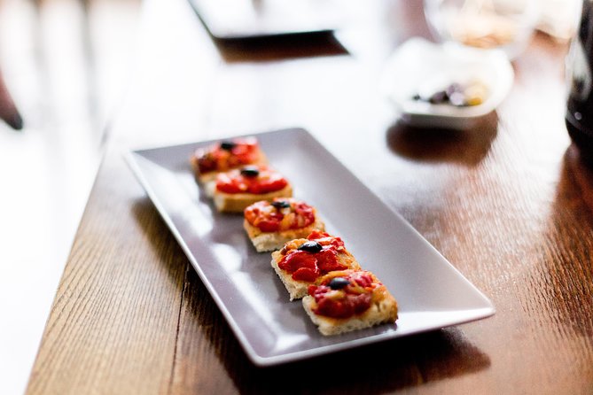 Valencia Old Town Tour with Wine & Tapas in 11th Century Historic Monument - Who Should Book This Tour