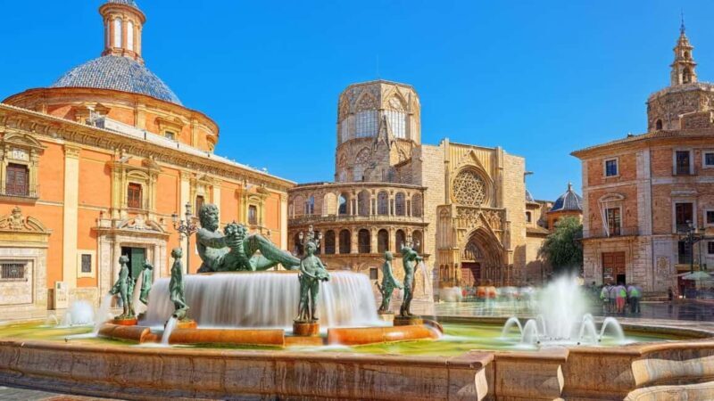 Valencia: Old Town Walking Tour - Exploring Valencia’s Old Town: What You Can Expect