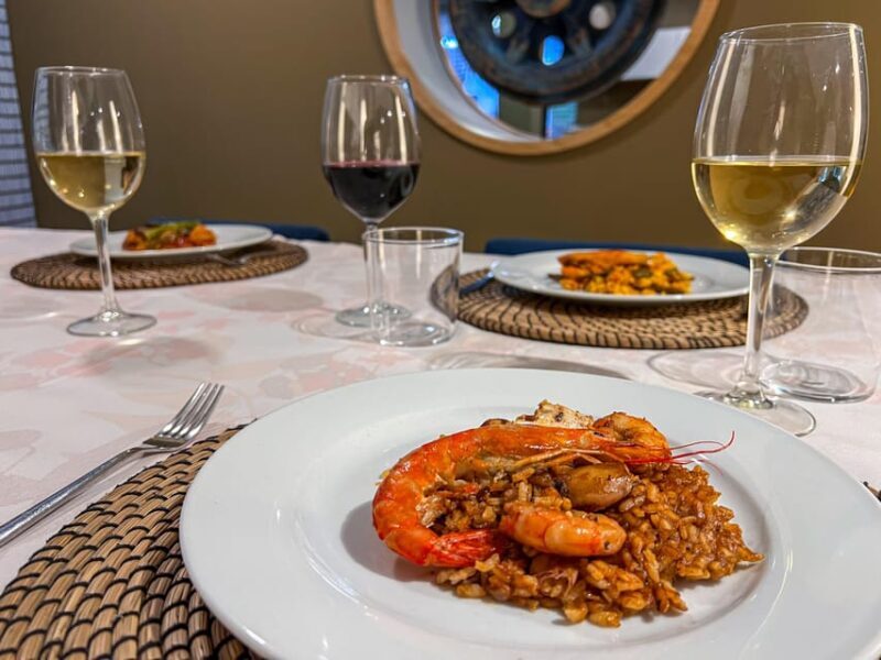 Valencia: Paella Cooking Class with Central Market Tour - Practical Details and Tips