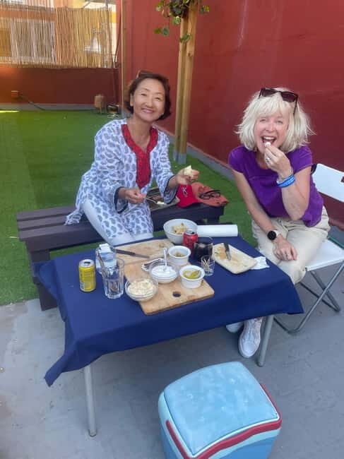 Valencia: Paella Cooking Class with Tapas and Drinks - FAQs