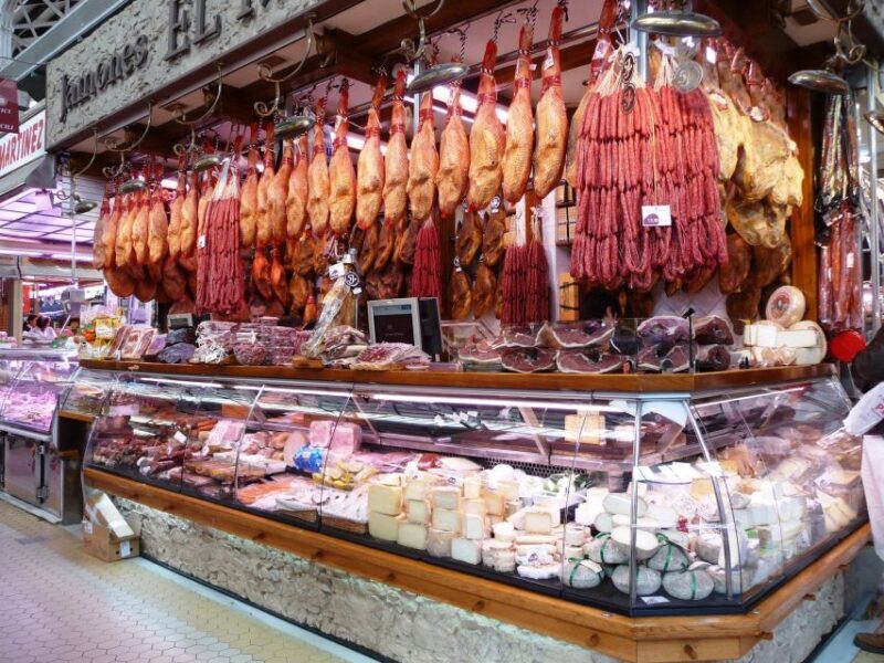 Valencia: Private 4-Hour Walking Tour of the Old Town - The Practical Side: Group Size, Price, and Accessibility