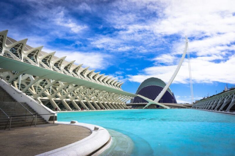 Valencia: Private Architecture Tour with a Local Expert - FAQs