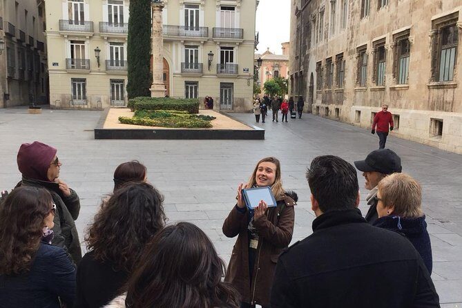 Valencia Private Walking Tour with Official Valencian Guide - Key Points