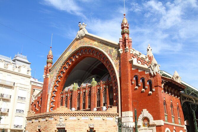 Valencia Scavenger Hunt and Highlights Self-Guided Tour - Deep Dive into the Experience