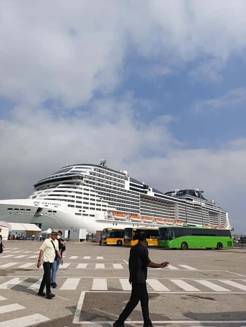 Valencia Shore Excursion: Bike Rental/Tour Pick-Up/Drop-Off - Key Points