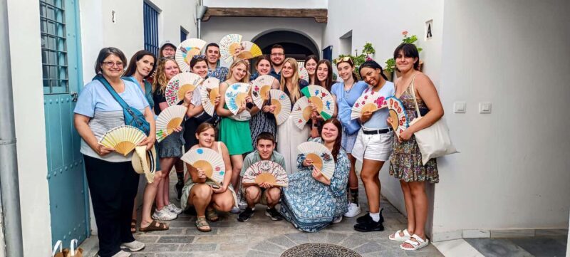 Valencia: Spanish Fan Painting Workshop with Local Artist - The Artistic Process: Crafting Your Unique Fan