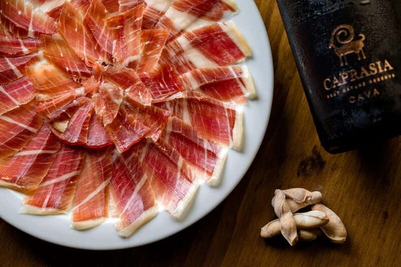 Valencia: Tapas and Sightseeing guided tour - Why This Tour Offers Good Value