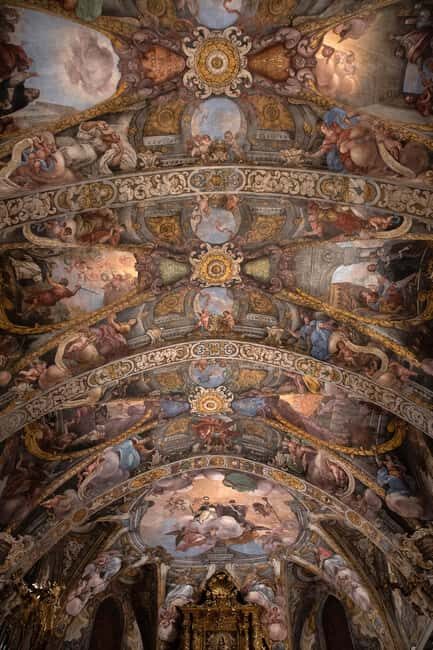 Valencia: The Light of Saint Nicholas - The Design and Atmosphere