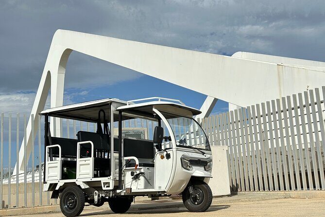 Valencia: Tuk tuk tour - An In-Depth Look at the Valencia Tuk Tuk Tour