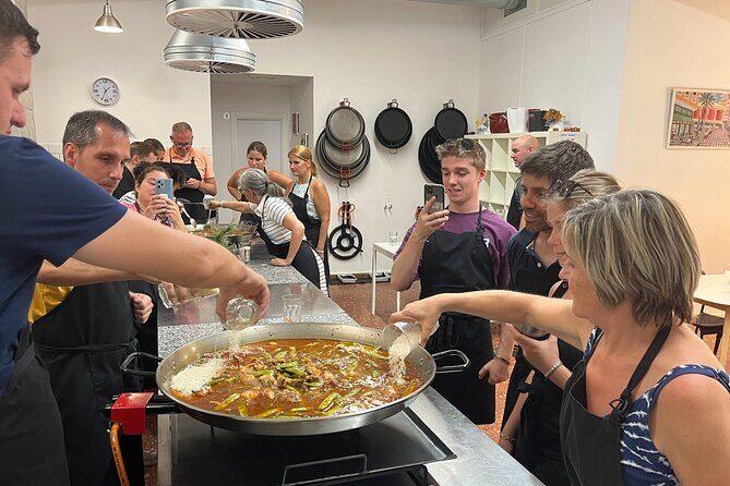Valencian Paella Cooking Class, Tapas & Sangria - Evening - Key Points