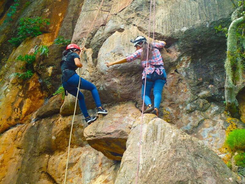 Valle de Bravo: Rappel over a viewpoint - Important Practical Details