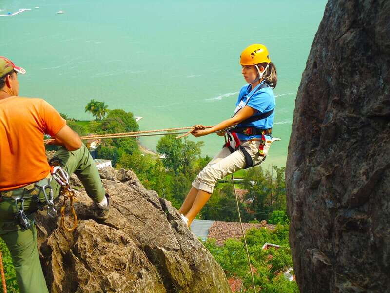 Valle de Bravo: Rappel over a viewpoint - Frequently Asked Questions