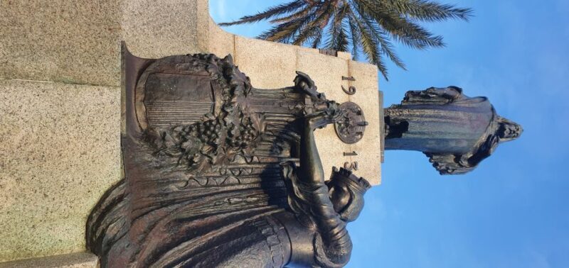 Valletta: City Walking Tour in a Small Group - Why Travelers Love This Tour