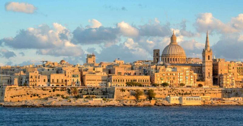 Valletta: Private Insider Walking Tour with Licensed Guide - Key Points