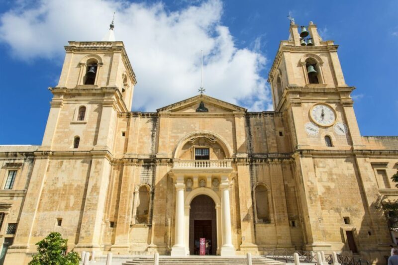 Valletta: Private Insider Walking Tour with Licensed Guide - Price and Value