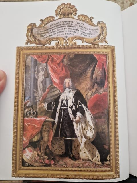 Valletta: Private Walking Tour with Local Guide - Exploring Valletta with a Private Guide