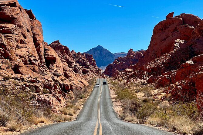 Valley of Fire, Seven Magic Mountains & Vegas Sign Tour - Convenience & Extras