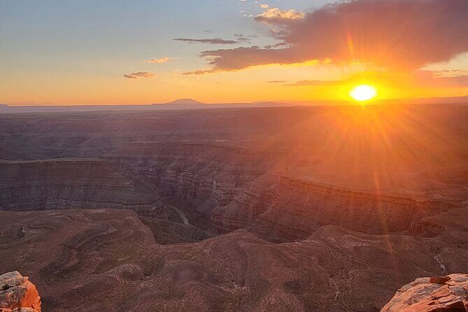 Valley of the Gods Sunset Tour - The Moki Dugway: A Thrilling Ascent