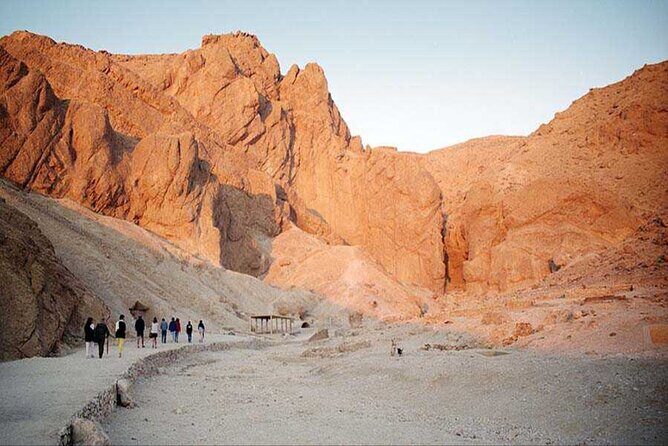 Valley of the Queens and King Tuts Tombs Hatshepsut in Luxor - Practical Aspects and What to Expect