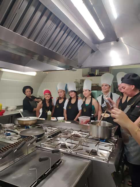 Valnerina/Pasta cooking class in a 12th century location - FAQs