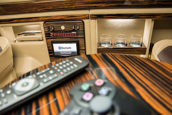 Van Private Ultra Luxury with Driver EN San Miguel DE Allende - The Cost and Value