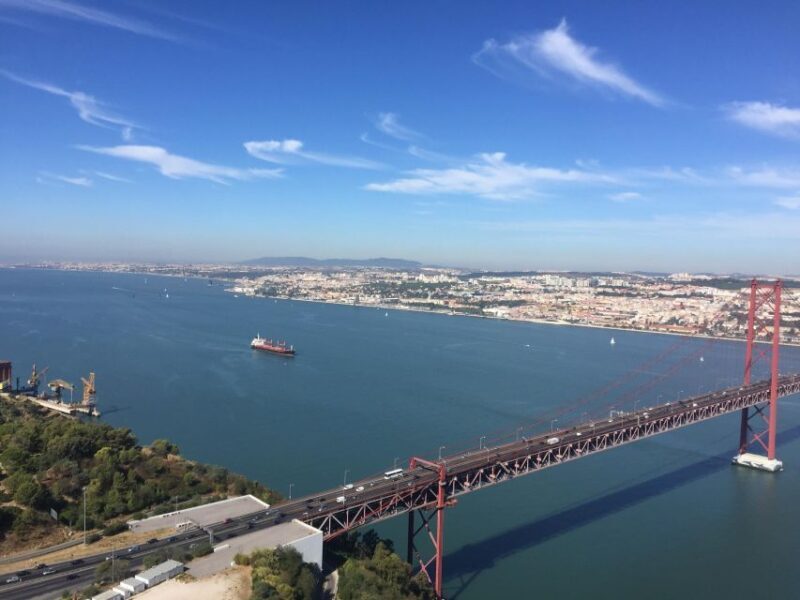 Van tour covering Lisbon highlights and Cascais&Sintra. - Weighing the Value