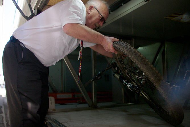 Vancouver Airport to-or-from Whistler by Express (One-Way) - FAQs