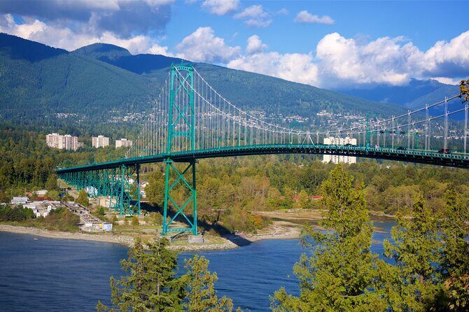 Vancouver City Tour to Experience Sea Sky and Land- private tour - A Deep Dive into the Vancouver Experience