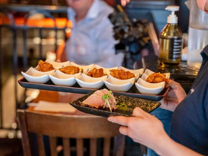 Vancouver: Gastown Historical Walking Food Tour - Key Points