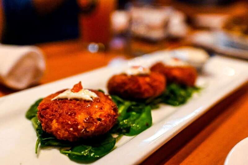 Vancouver: Guided Food and City History Tour - Key Points