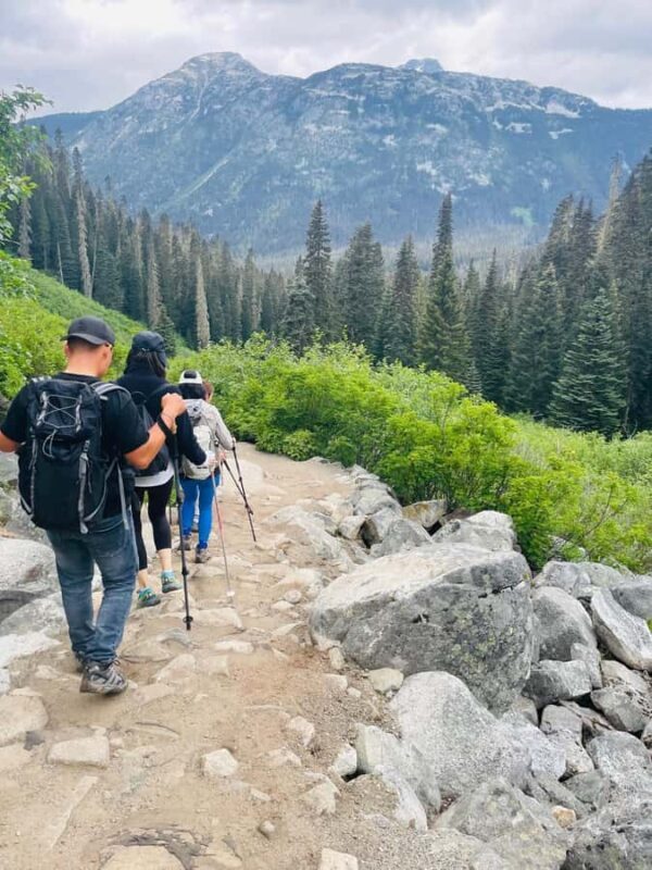 Vancouver: Joffre Lakes Park Hike and Whistler Day Trip - FAQ