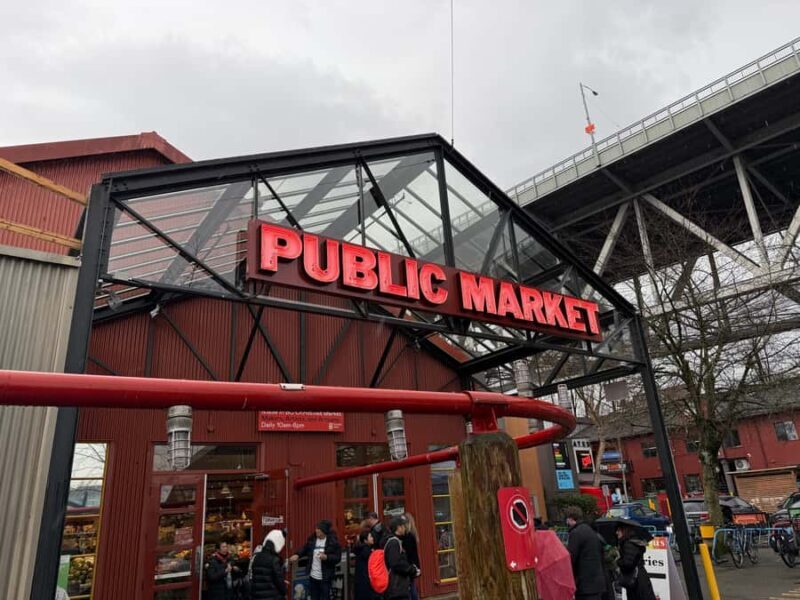 Vancouver Tour/Car/Grandville Island/Queen Elizabeth/China T - Key Points