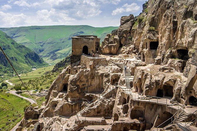 Vardzia caves - Rabati castle - Borjomi park from Tbilisi one-day tour - Key Points