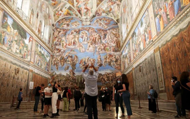 Vatican: Guided tour of the Vatican Museums and Sistine Chapel - Exploring the Vatican: A Complete Look at the Tour