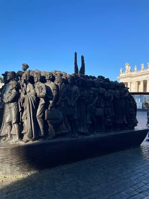 Vatican Museum & Sistine Chapel guided tour - Exploring the Vatican Museums and Sistine Chapel