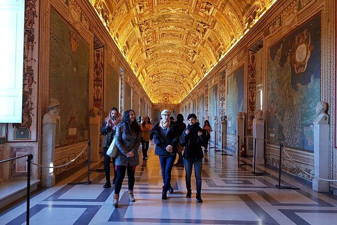 Vatican Museums, Sistine Chapel and S. Peter's - Private Tour - The Sistine Chapel: Michelangelo’s Masterpiece
