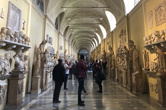 Vatican private tour Museums and Sistine Chapel with Raphael rooms - FAQs