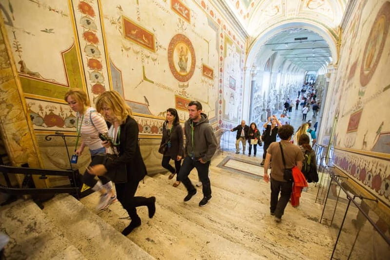 Vatican, Sistine Chapel & St. Peter's Skip-the-Line Tour - The Experience in Practice