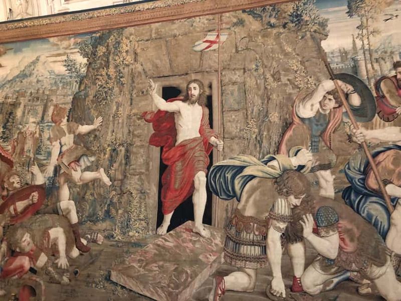 Vatican, Sistine Chapel & St. Peter's Skip-the-Line Tour - Sistine Chapel With Michelangelo: What to Notice