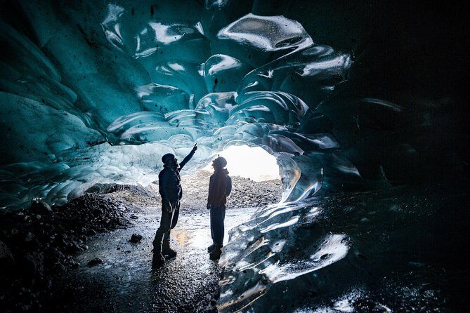 Vatnajökull Glacier Hike & Ice Cave Adventure - Small Group - The Ice Cave Experience: Reality vs. Expectations