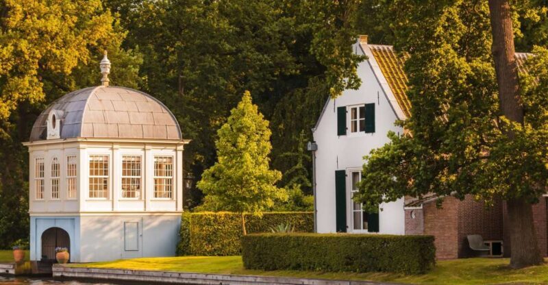 Vecht River: Private Tour sightseeing Cruise with diner - An In-Depth Look at the Experience