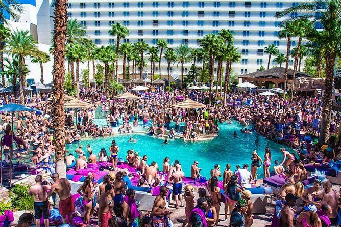 Vegas Pool Party Crawl by Party Bus w/ EZ Entry & Free Drinks - Is This Tour Worth It?